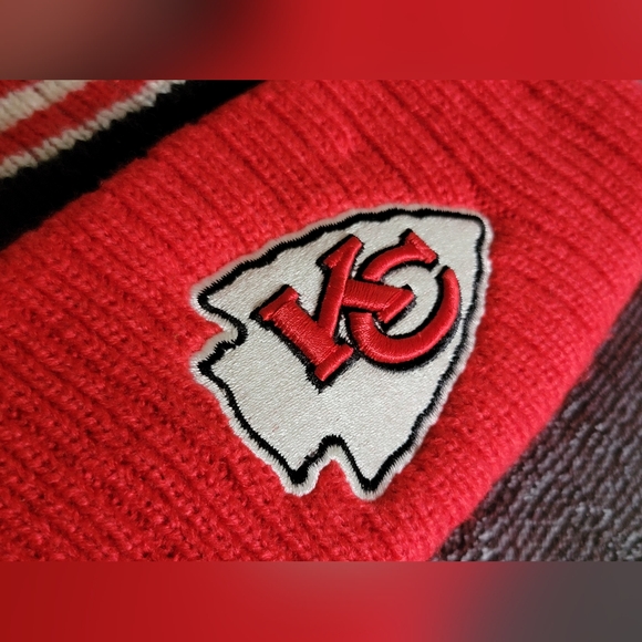 NFL Red White Black Kansas City Chiefs Beanie "Like New" Condition. ZERO FLAWS - Picture 4 of 10